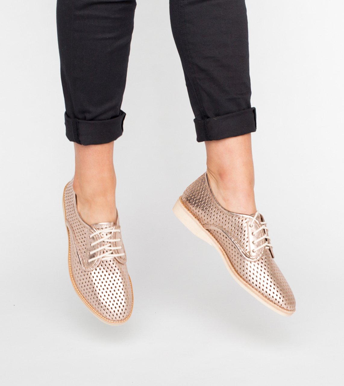 Derby Punch Rose Gold