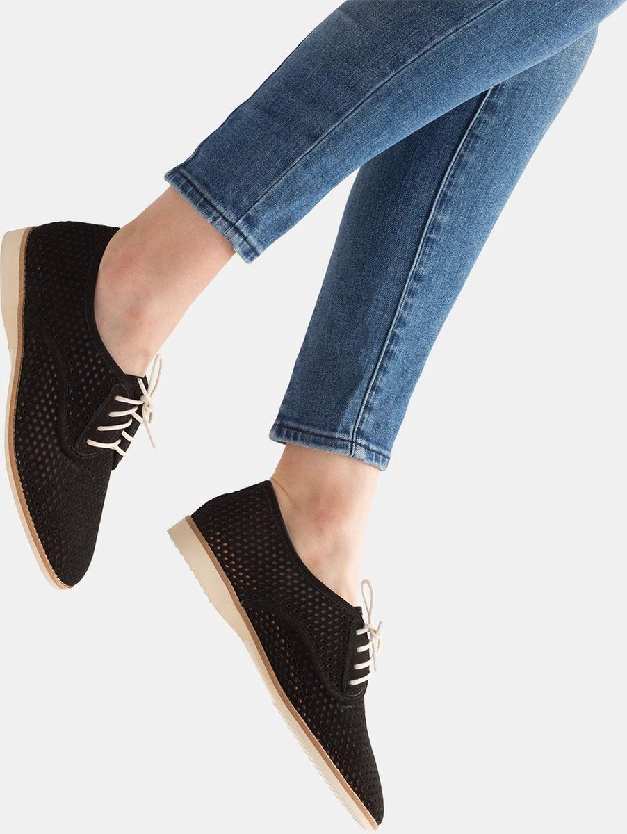Derby Punch Black Suede